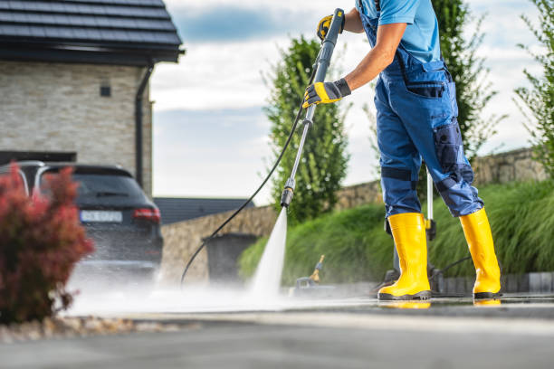 Why Choose Our Certified Pressure Washing Experts for Your Project Needs in Greenwood, MS?